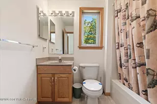 123 Wallenpaupack Dr, Greentown, PA 18426 - Photo 52