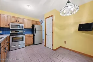 5087 Yukon Dr, East Stroudsburg, PA 18302 - Photo 12