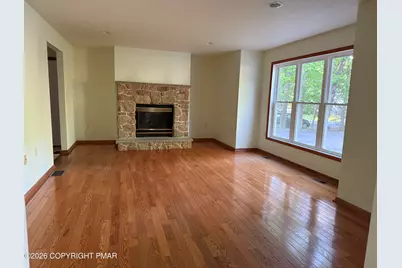  197 Escoll Drive, East Stroudsburg, PA 18301 - Photo 4