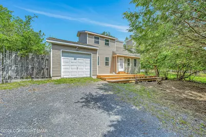  405 Skyline Drive, Blakeslee, PA 18610 - Photo 2