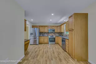 171 Foothill Blvd, Effort, PA 18330 - Photo 10