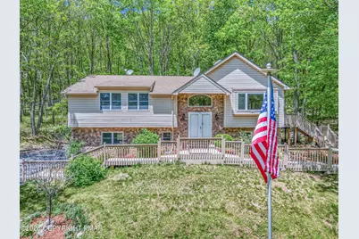  171 Foothill Boulevard, Effort, PA 18330 - Photo 1