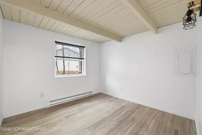  838 Country Place Drive, Tobyhanna, PA 18466 - Photo 22