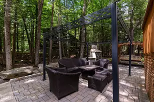1006 Rolling Hills Dr, Lake Ariel, PA 18436 - Photo 54