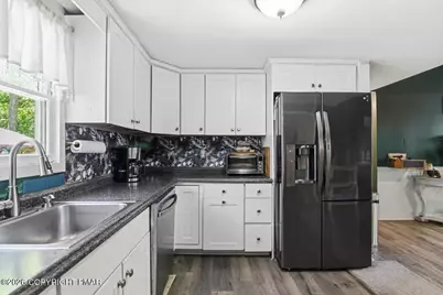  1127 Mattioli Road, Bartonsville, PA 18321 - Photo 16