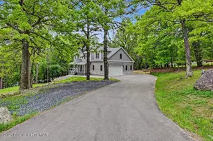 316 Fall Creek Terrace, Stroudsburg, PA 18360 - Photo 4