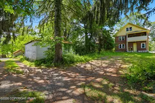 97 E Broad St, East Stroudsburg, PA 18301 - Photo 48
