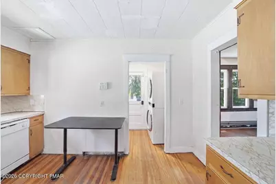  97 E Broad Street, East Stroudsburg, PA 18301 - Photo 22