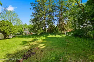 97 E Broad St, East Stroudsburg, PA 18301 - Photo 48