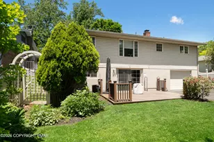 1646 W Cedar St, Allentown, PA 18102 - Photo 8