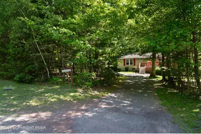  2338 Mountain Laurel Drive, Effort, PA 18330 - Photo 2