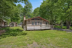 1739 Rolling Hills Dr, Tobyhanna, PA 18466 - Photo 28