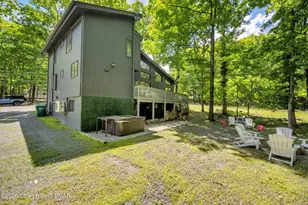 2044 Candlewood Dr, East Stroudsburg, PA 18301 - Photo 6