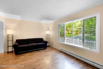  256 Sundance Road, Effort, PA 18330 - Photo 8