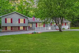 256 Sundance Rd, Effort, PA 18330 - Photo 2