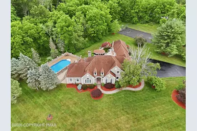  2134 Fox Run Road, Stroudsburg, PA 18360 - Photo 2