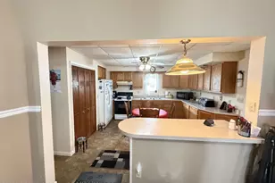 129 E Ridge St, Coaldale, PA 18218 - Photo 12