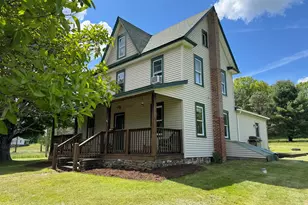 978 Upper Seese Hill Rd, Canadensis, PA 18325 - Photo 2