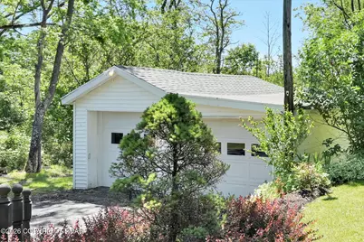  750 Brockton Mountain Drive, Barnesville, PA 18214 - Photo 34