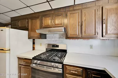  750 Brockton Mountain Drive, Barnesville, PA 18214 - Photo 22