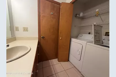  78 Village Drive, Stroudsburg, PA 18360 - Photo 18