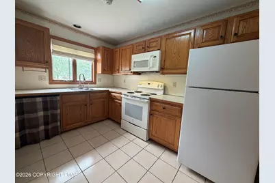  78 Village Drive, Stroudsburg, PA 18360 - Photo 12