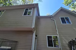 8232 Sunset Dr, Tobyhanna, PA 18466 - Photo 4