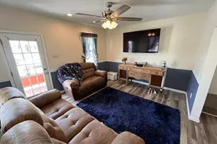 249 W White St, Summit Hill, PA 18250 - Photo 2