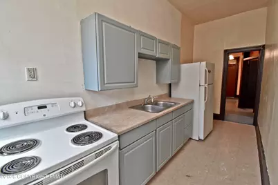 28 S Main Street, Bangor, PA 18013 - Photo 4