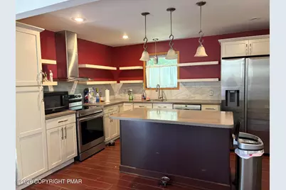  932 Cricket Lane, Long Pond, PA 18334 - Photo 2