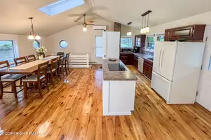 615 Twin Flower Cir, Kunkletown, PA 18058 - Photo 2