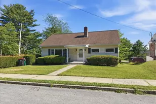 929 Coal St, Lehighton, PA 18235 - Photo 4