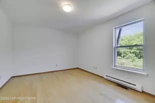 302 Rustic Dr, East Stroudsburg, PA 18302 - Photo 20