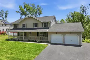 5562 Franklin Hill Rd, East Stroudsburg, PA 18301 - Photo 6