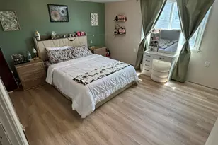 151 Dickson St, Duryea, PA 18642 - Photo 12