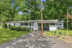 309 Harry Ln, Stroudsburg, PA 18360 - Photo 8
