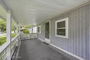 309 Harry Ln, Stroudsburg, PA 18360 - Photo 14