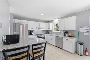 9807 Deerwood Dr, Tobyhanna, PA 18466 - Photo 10