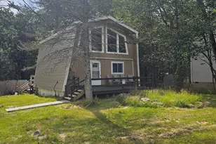 1186 Country Pl Dr, Tobyhanna, PA 18466 - Photo 2