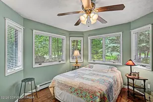 6102 Lakeview Dr, Pocono Pines, PA 18350 - Photo 24