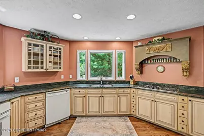  6102 Lakeview Drive, Pocono Pines, PA 18350 - Photo 12