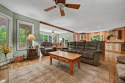  6102 Lakeview Drive, Pocono Pines, PA 18350 - Photo 16