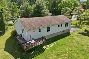 36 Deerfield Dr, Mount Pocono, PA 18344 - Photo 34