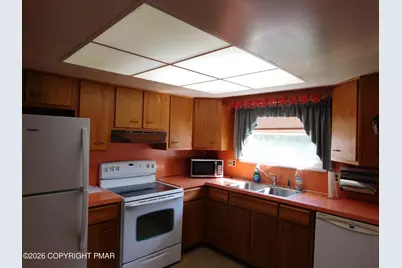  114 Cumberland Avenue, Tamaqua, PA 18252 - Photo 10