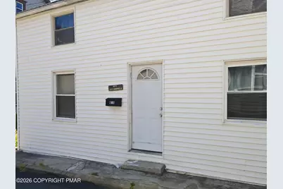  418 Crane Street, Catasauqua, PA 18032 - Photo 4