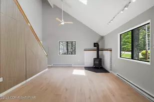 8934 Deerfield Rd, Tobyhanna, PA 18466 - Photo 10
