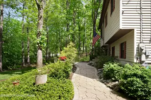 1430 N Rocky Mountain Dr, Effort, PA 18330 - Photo 20