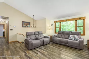 1430 N Rocky Mountain Dr, Effort, PA 18330 - Photo 26