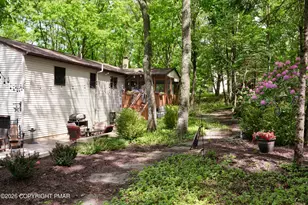 1430 N Rocky Mountain Dr, Effort, PA 18330 - Photo 34