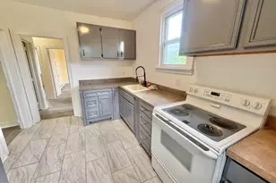 309-311 E E Ridge St, Lansford, PA 18232 - Photo 12